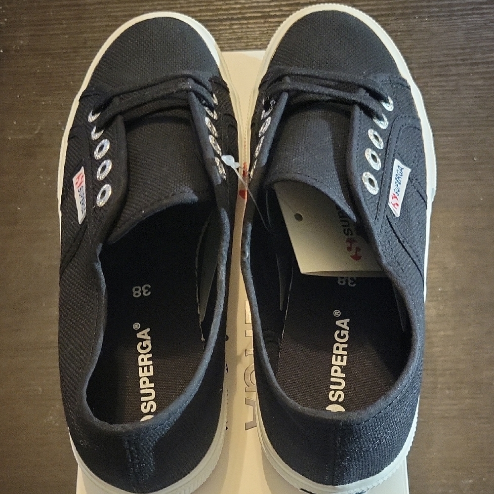 Superga 2750 Cotu Sneakers - Black and White Mens 6 Womens 7.5 NWT & BOX - Picture 6 of 10